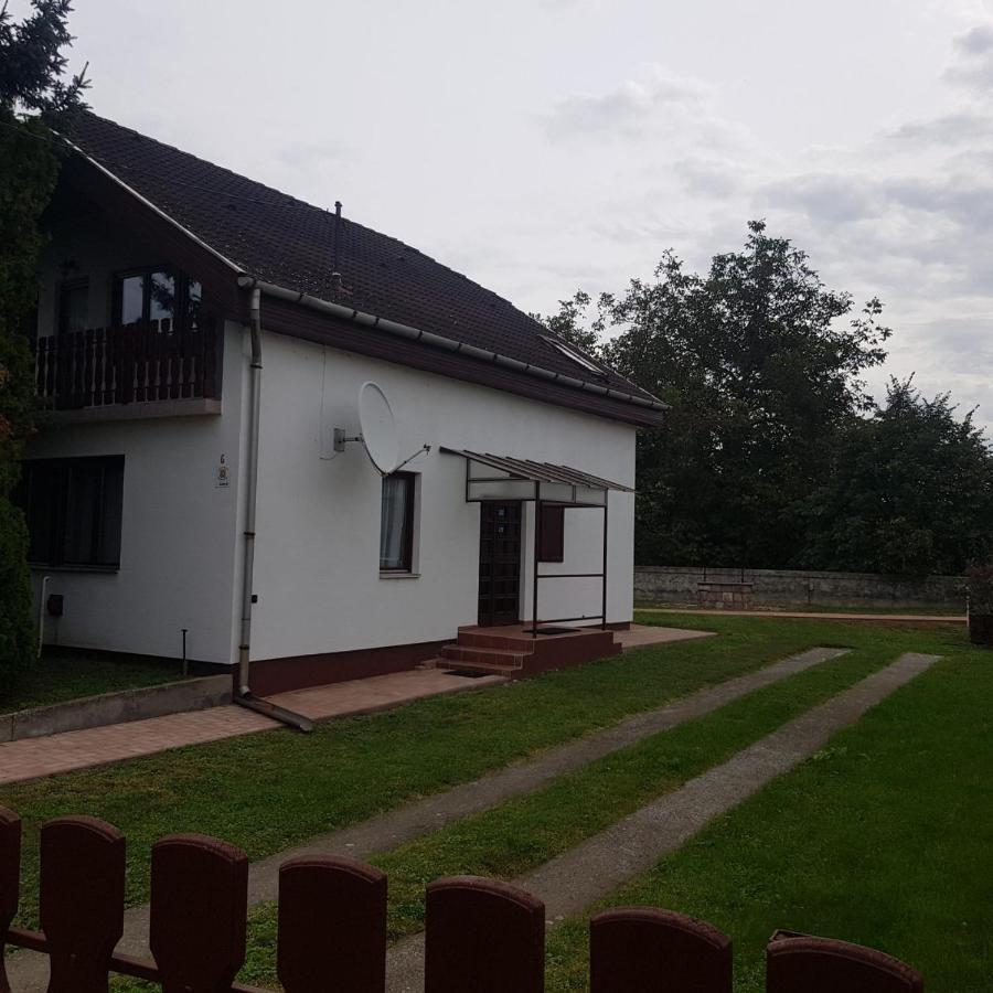 Czinege Vendeghaz - Nagy Haz Apartment Poroszlo Exterior photo